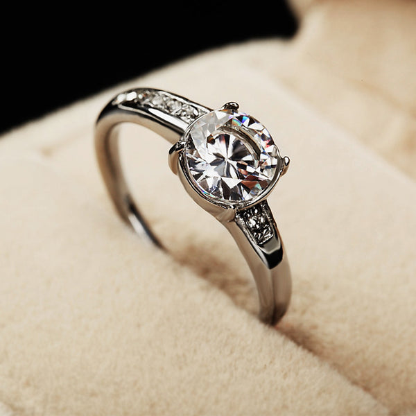 Classic Purity Ladies Ring