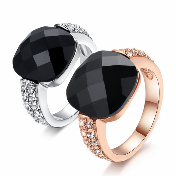 Black Acrylic Vintage Rings